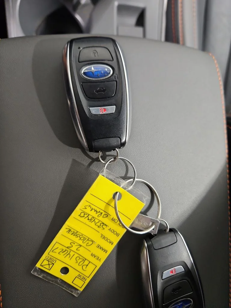 Used 2025 Beige Subaru Limited image 30