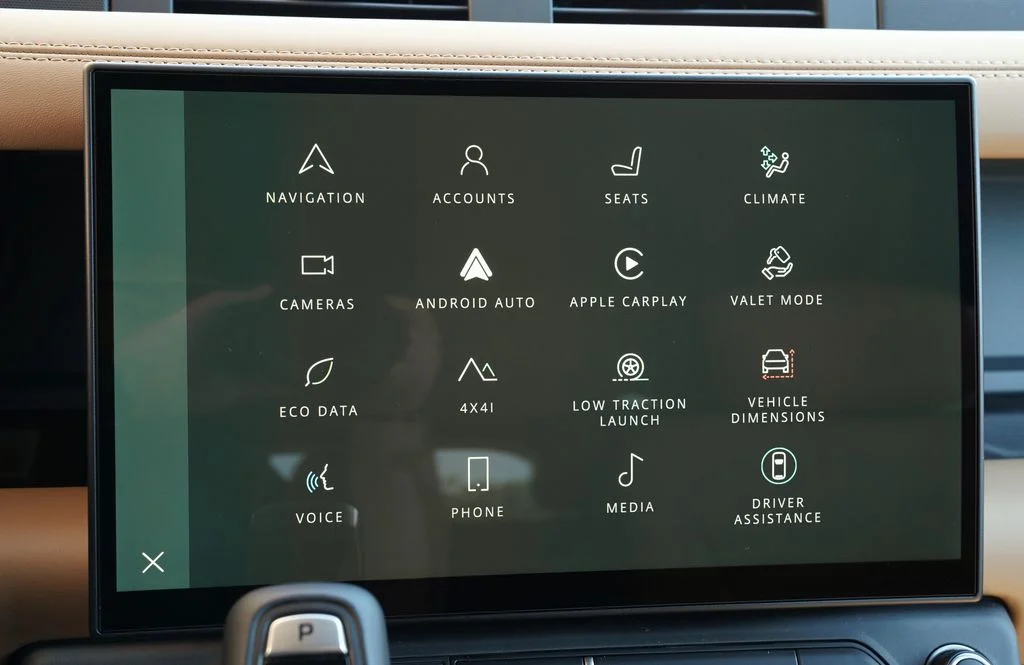 New 2026 Borasco Grey Land Rover X-Dynamic SE image 23