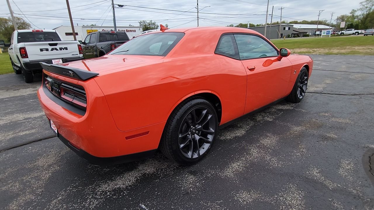Used 2023 Go Mango Dodge R/T Scat Pack image 8