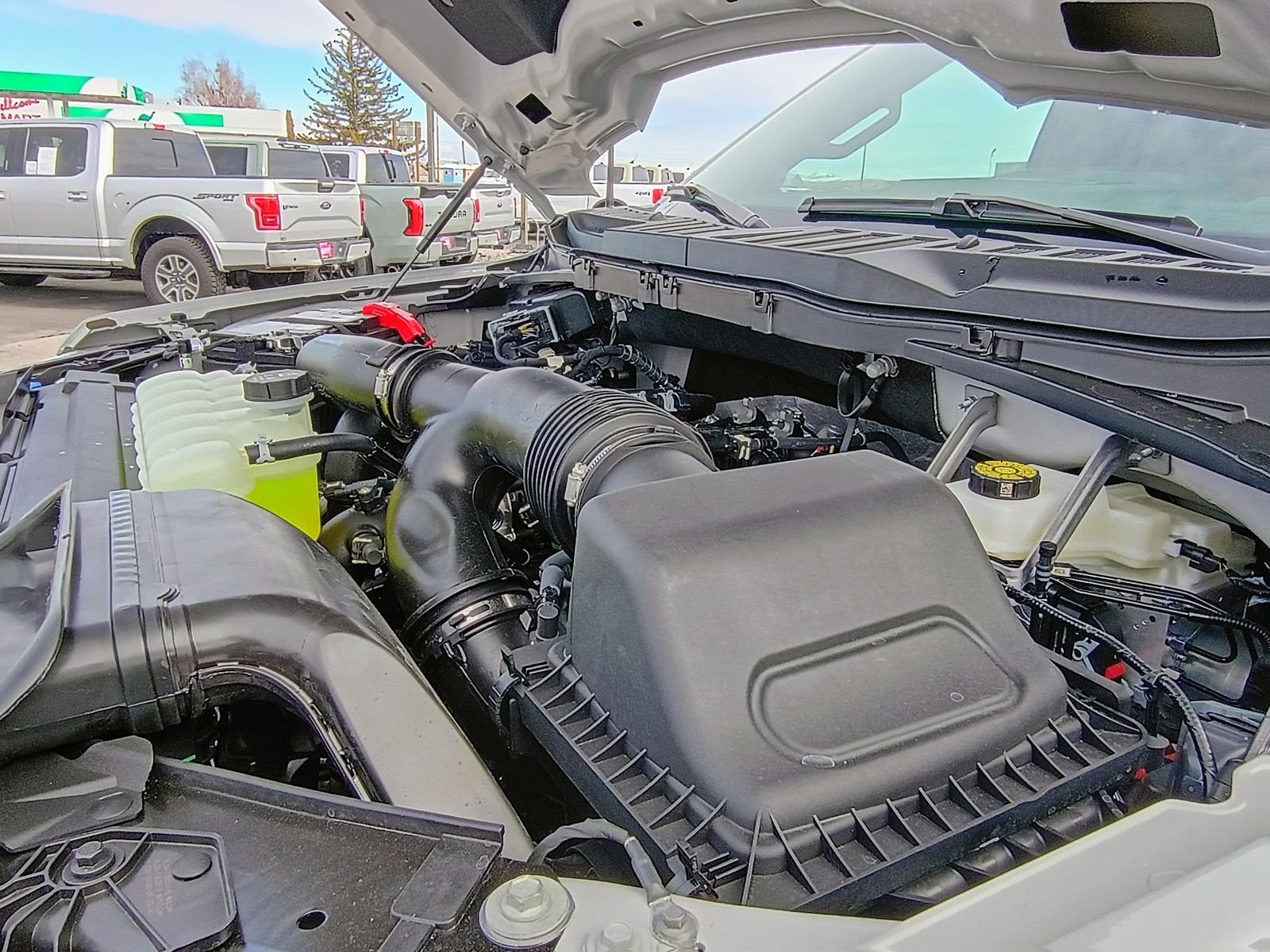 New 2026 Avalanche Ford Lariat® image 29
