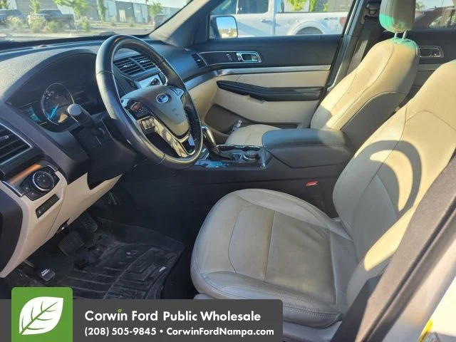 2018 Ford Explorer XLT 4WD's photo