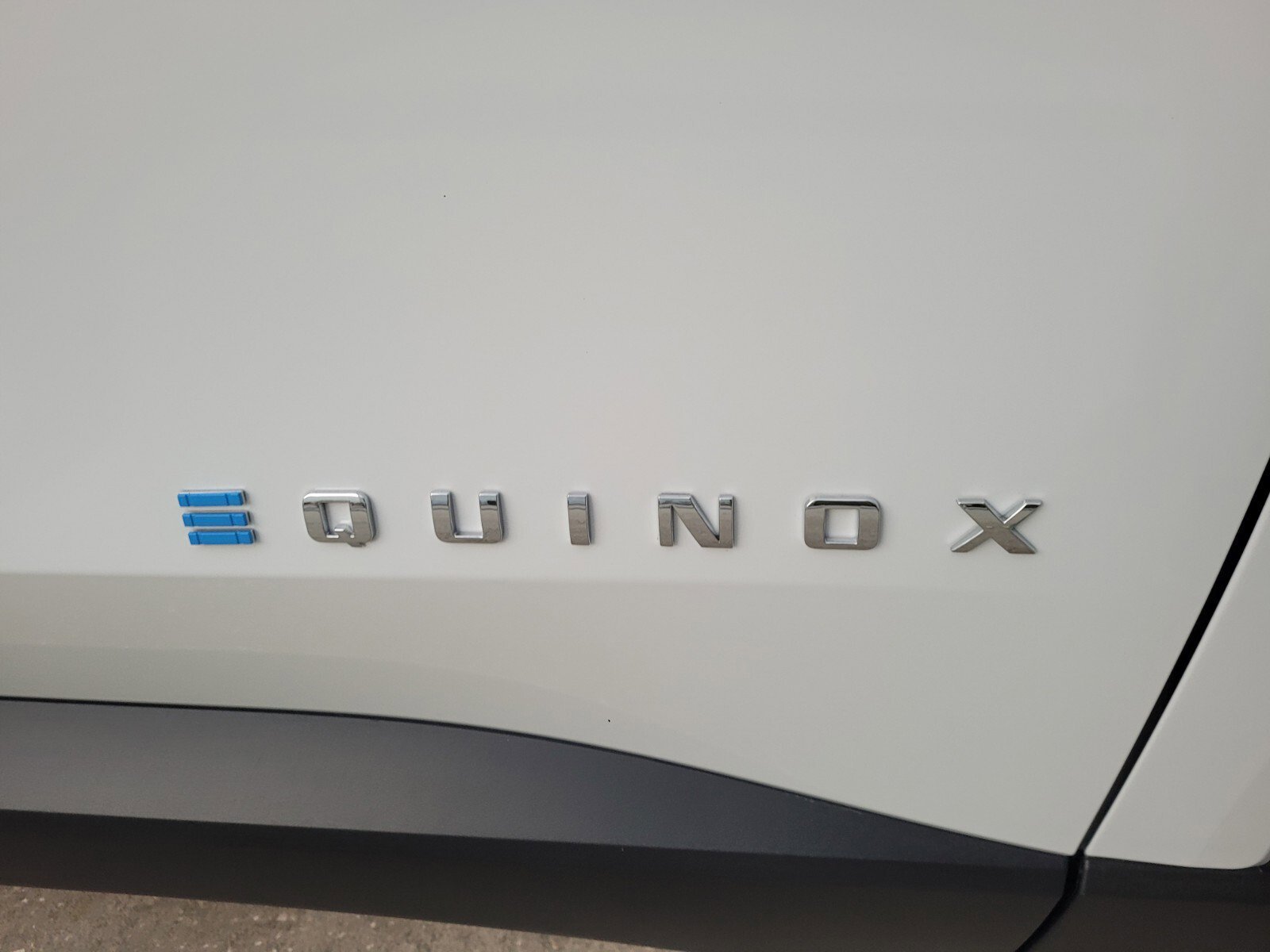2026 Chevrolet Equinox EV 2LT - Photo 8