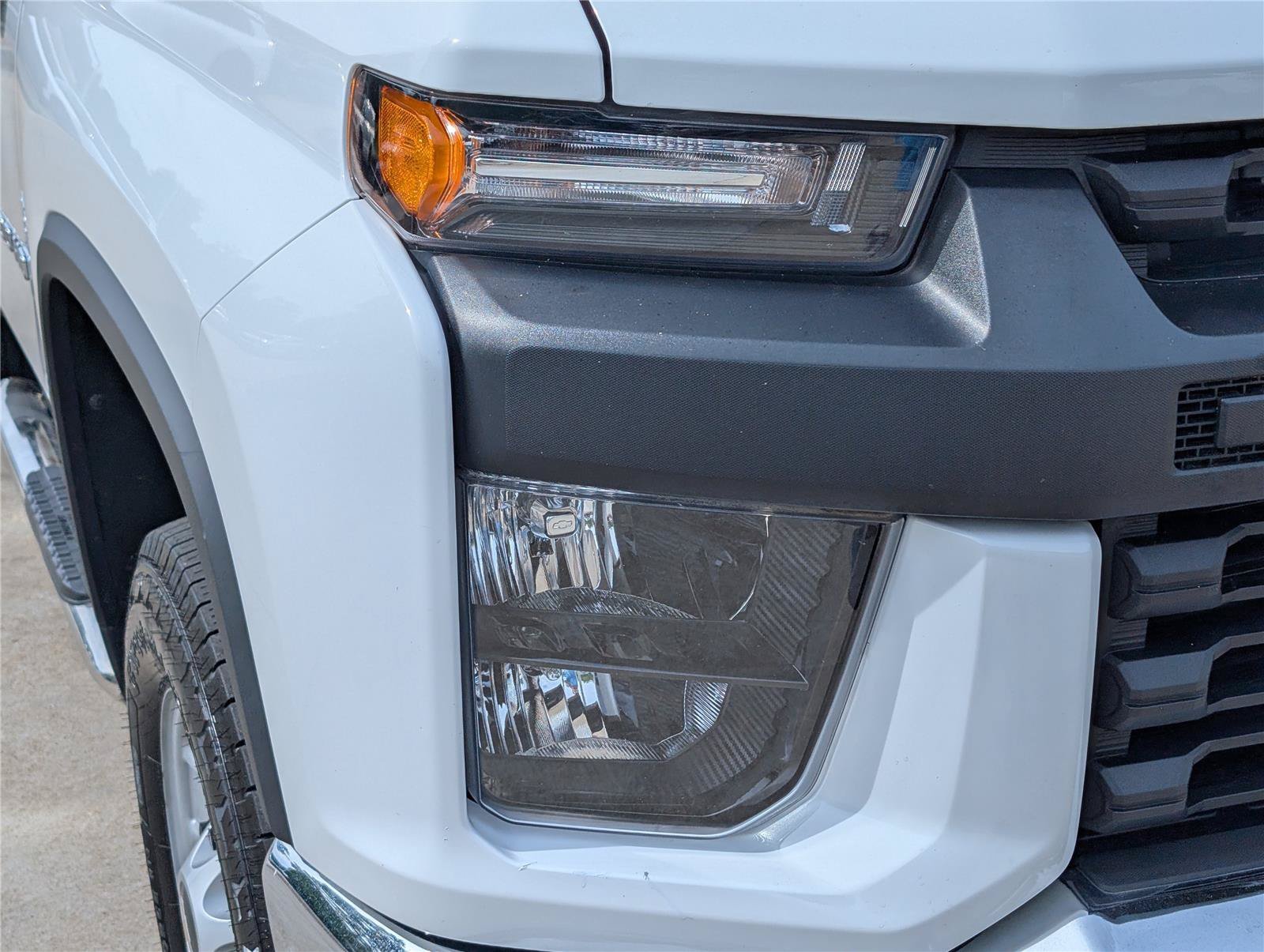 Used 2022 Summit White Chevrolet Work Truck image 4