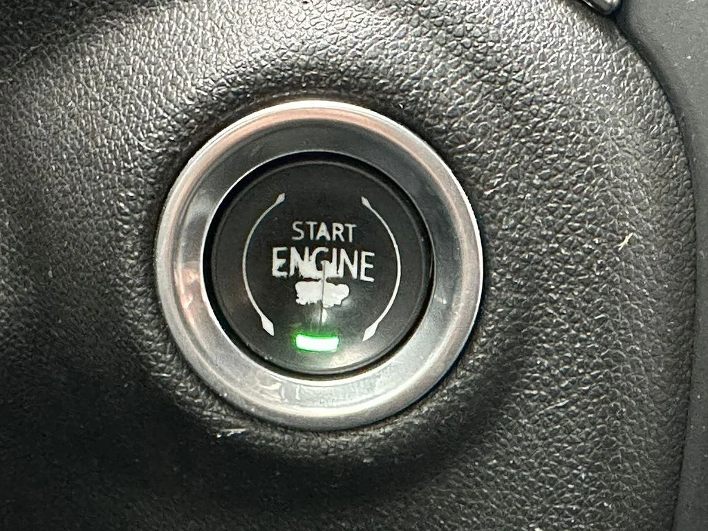 Used 2019 Red Chevrolet LT image 30