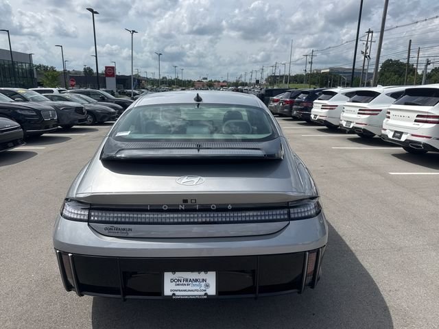 Used 2025 Silver Hyundai Limited image 4