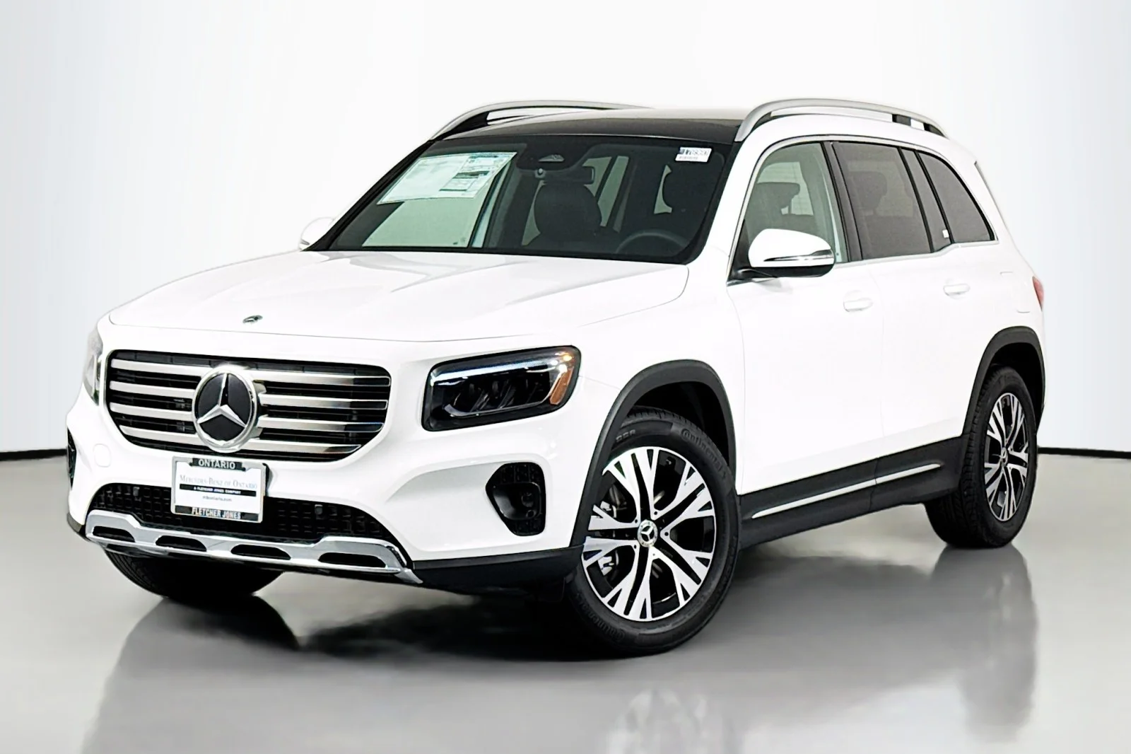 2026 Mercedes-Benz GLB GLB 250's photo