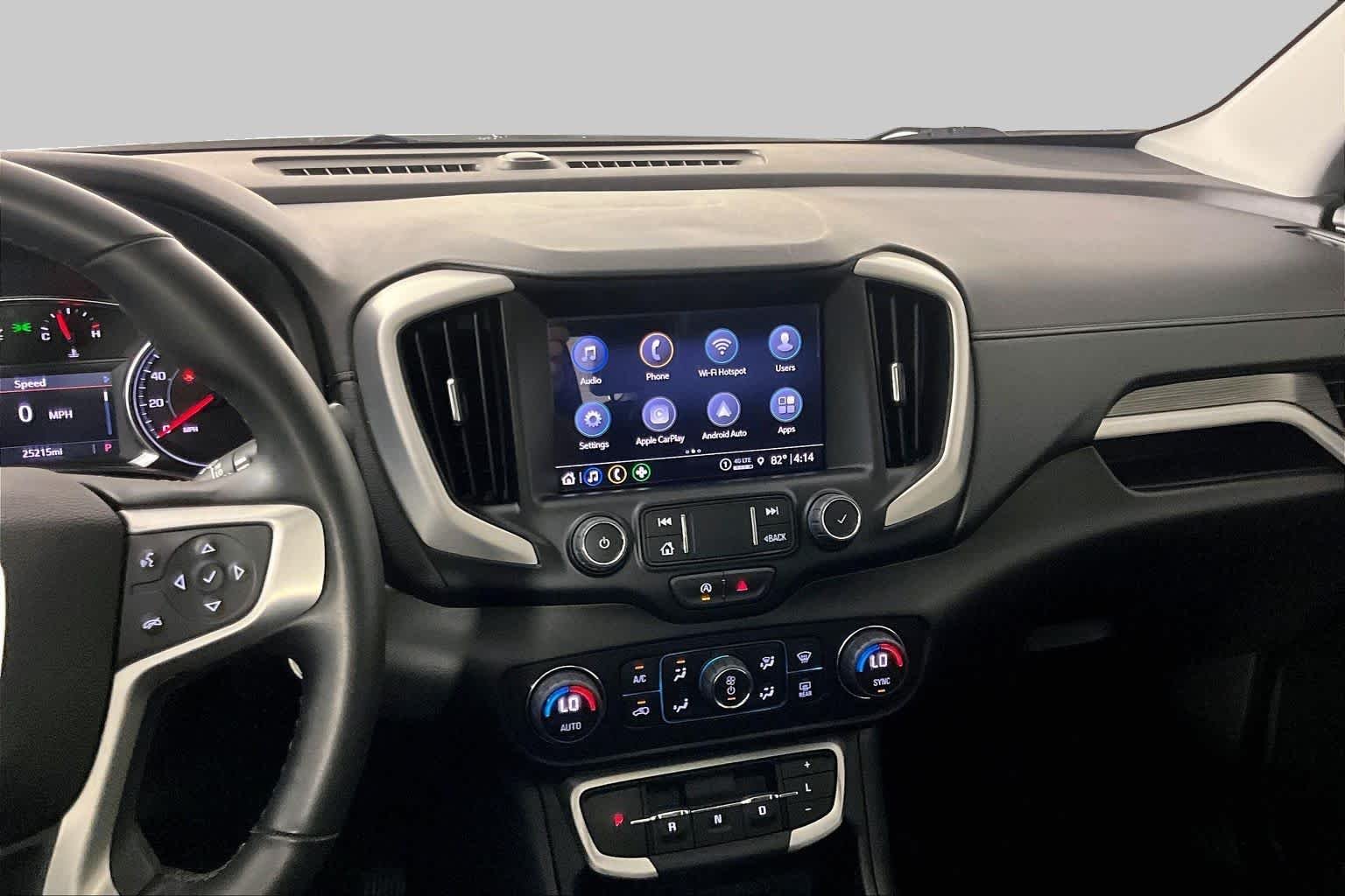 2024 GMC Terrain SLT - Photo 7