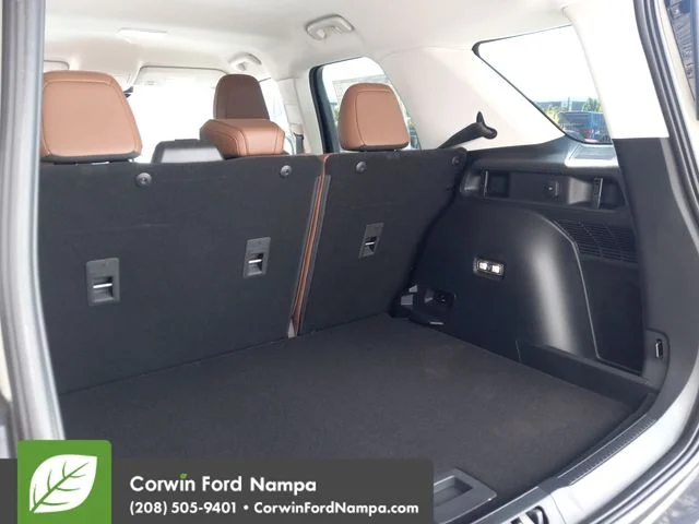 New 2025 Desert Sand Ford Outer Banks® image 30