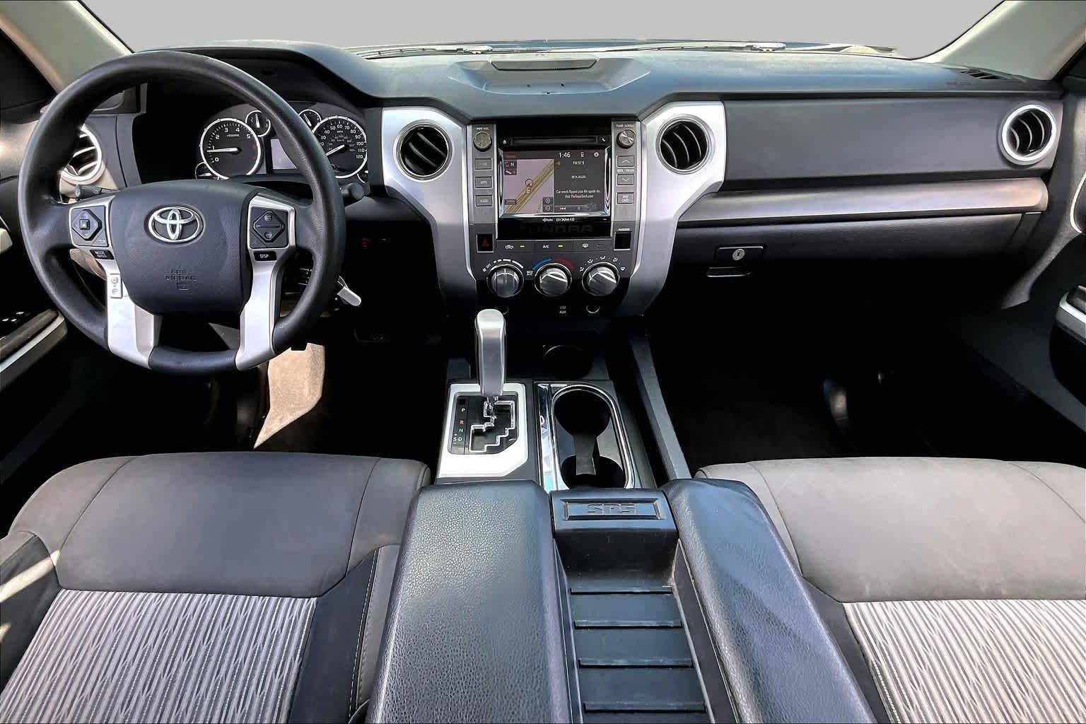 Used 2014 Black Toyota SR5 image 16