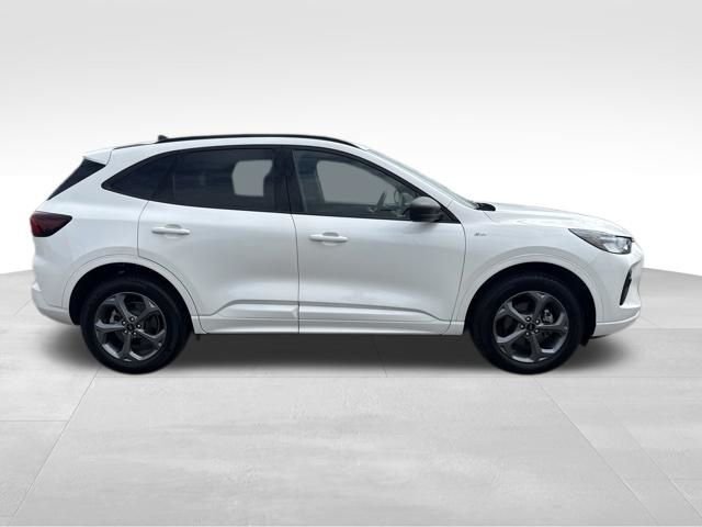 Used 2024 White Ford ST-Line image 5