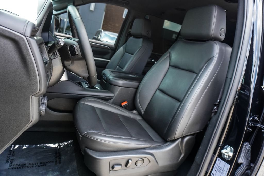 Used 2024 Black Chevrolet Z71 image 6