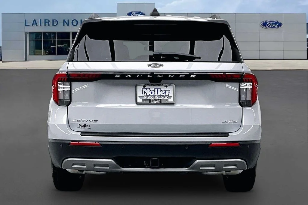 New 2026 White Metallic Ford Active image 4