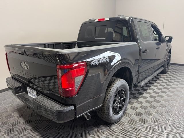 New 2026 Agate Black Metallic Ford XLT image 8