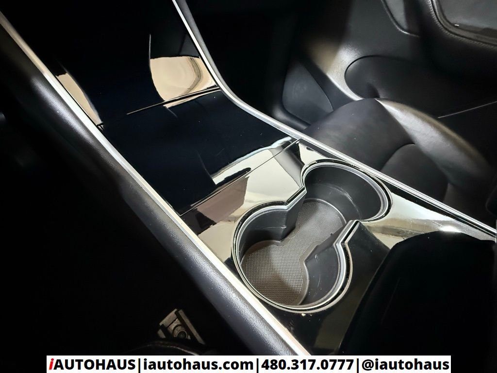 2020 Tesla Model Y Long Range - Photo 32