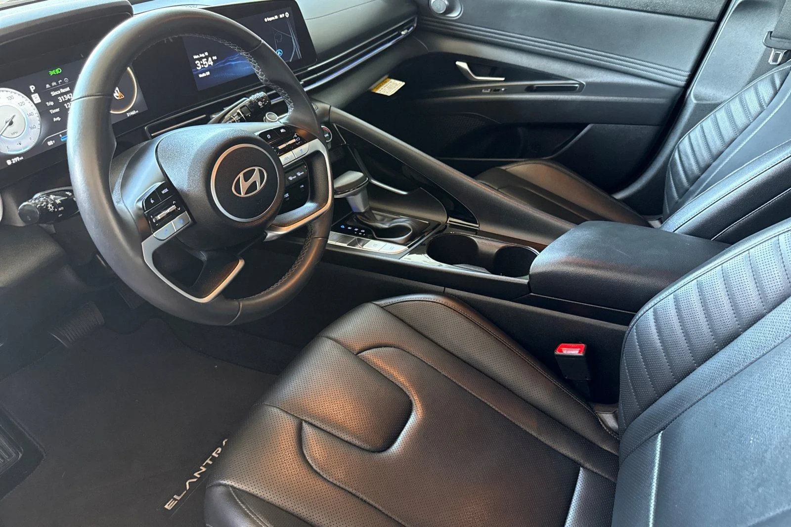 Used 2025 Red Hyundai Limited image 9