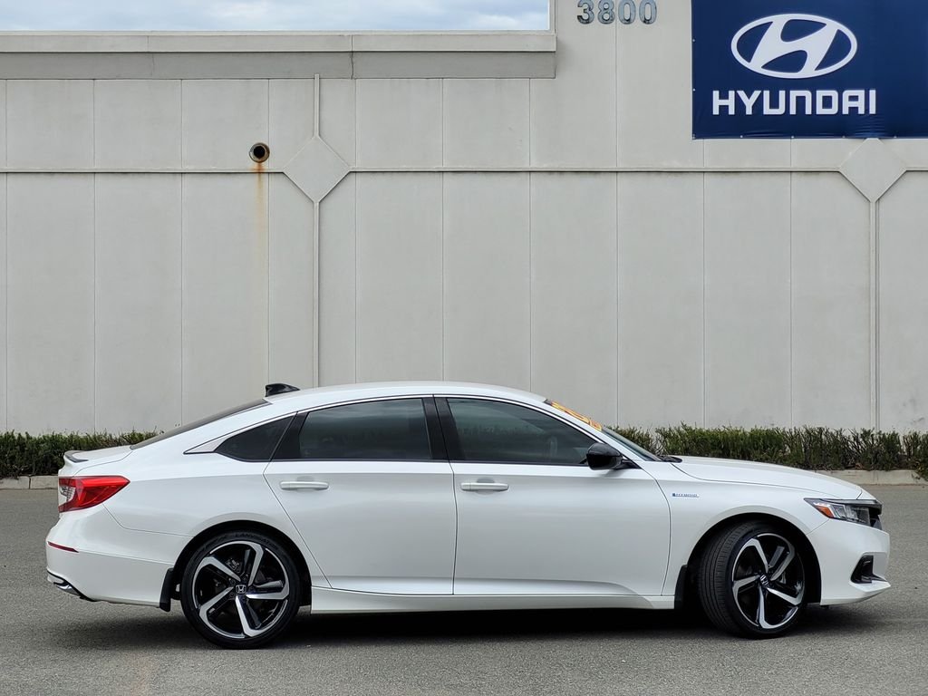Used 2022 White Honda Sport image 3