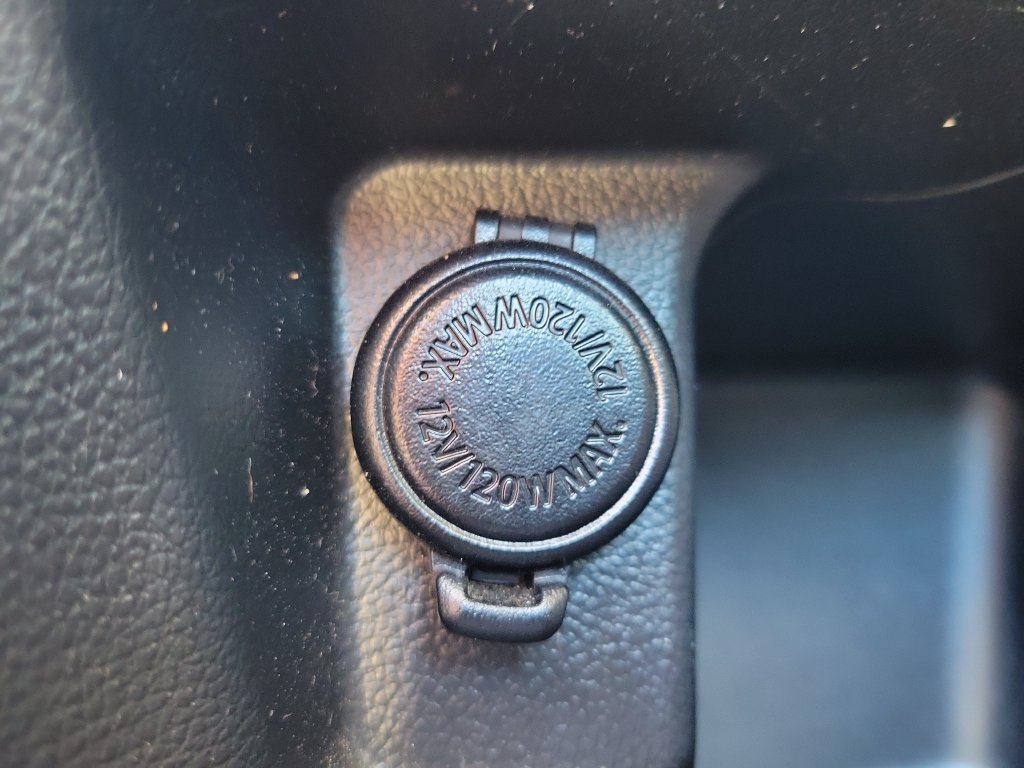 Used 2019 Black Subaru 2.5i Touring image 8
