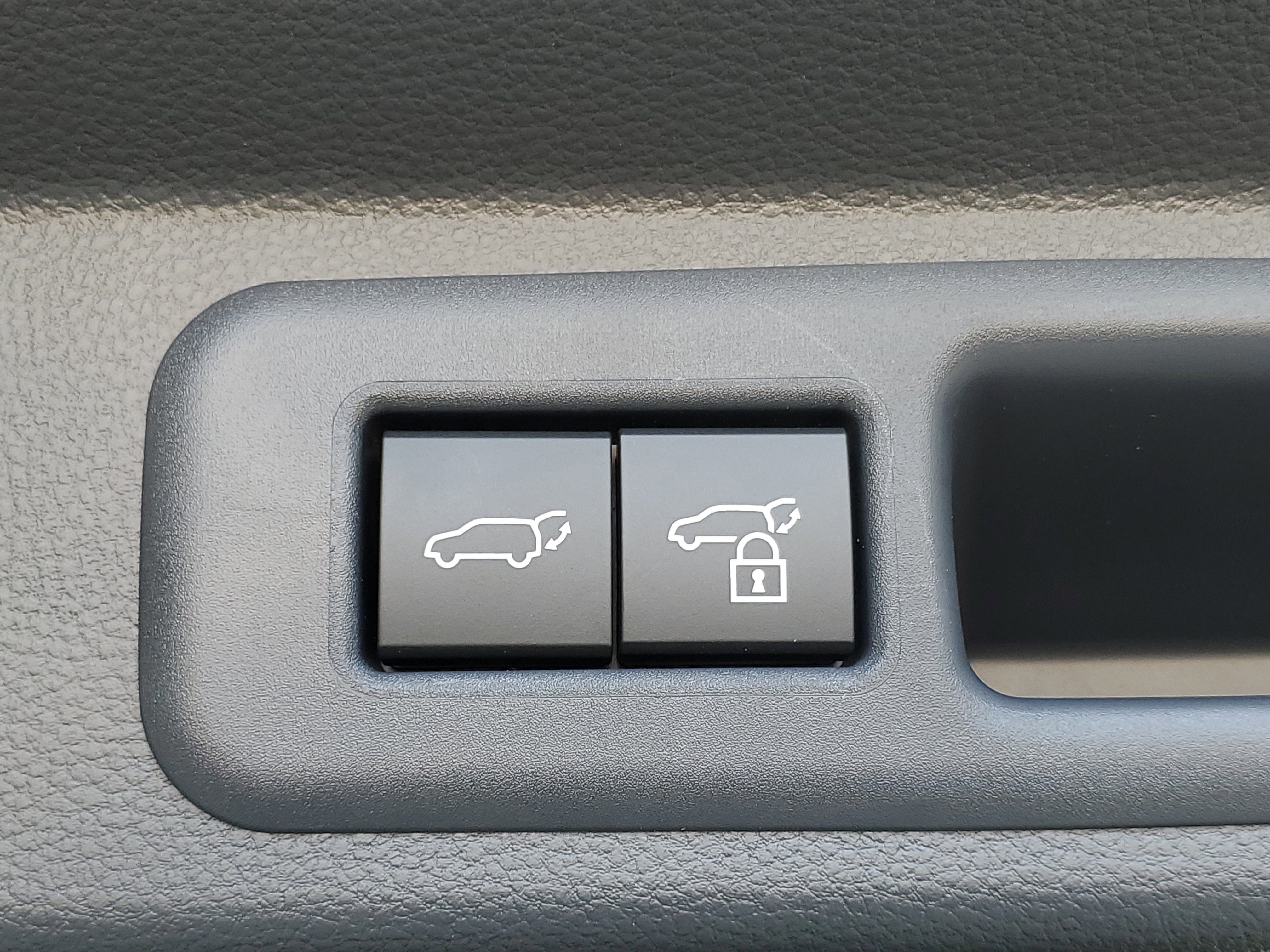 New 2026 Wind Chill Pearl <sup>1</sup> Toyota  1794 Edition image 13