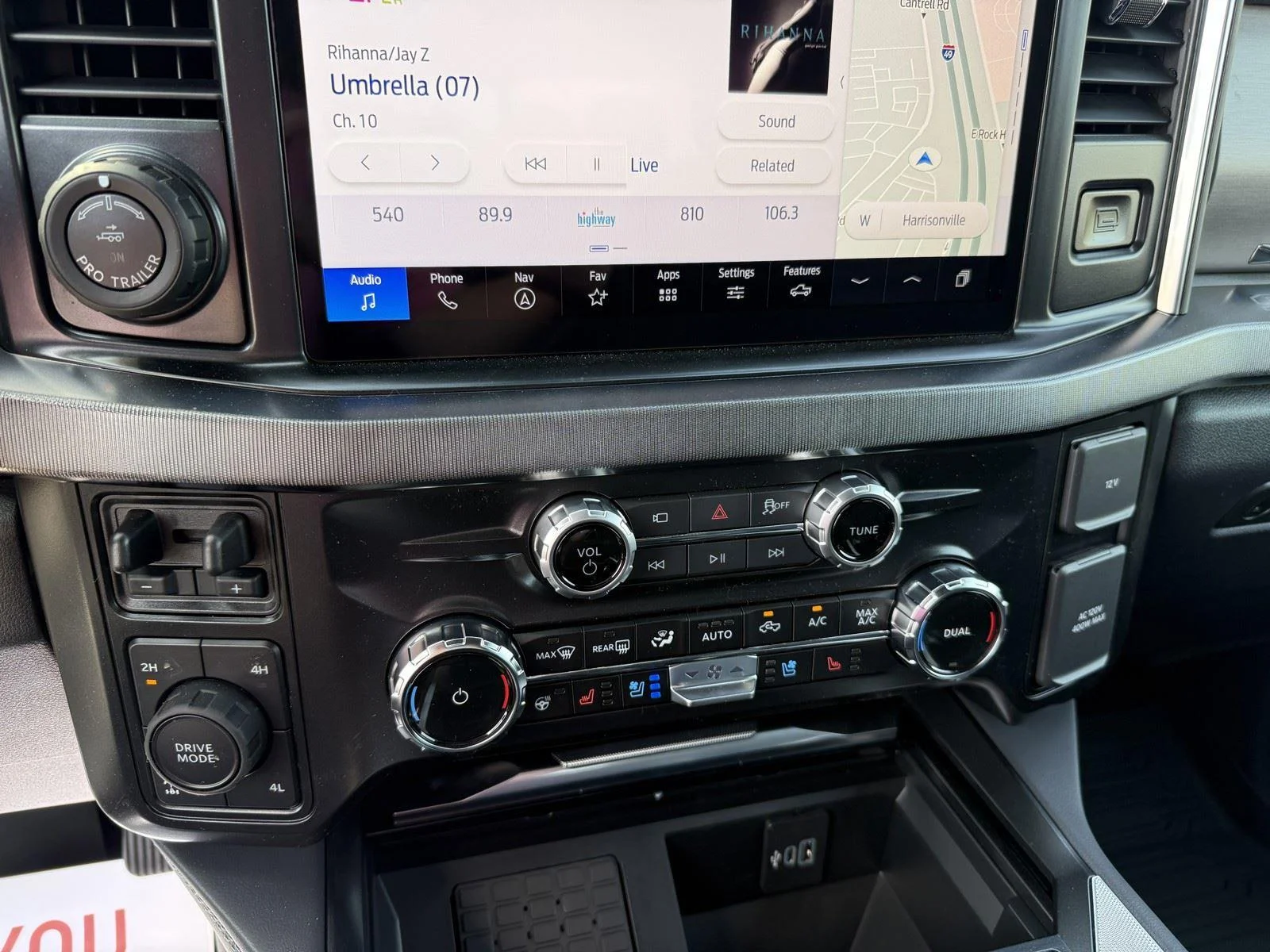 New 2026 Glacier Gray Metallic Tri-Coat Ford F-250® Platinum® image 24