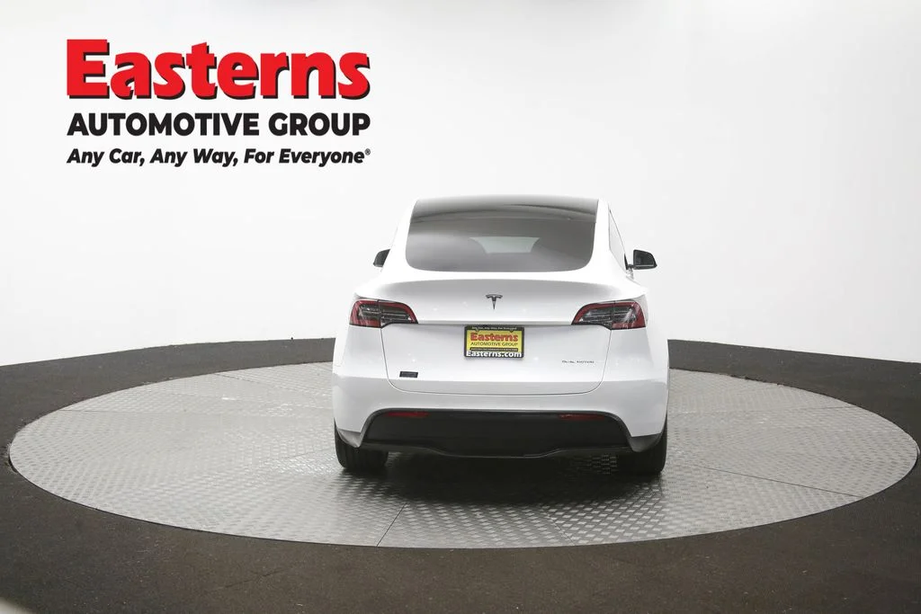 Used 2021 White Tesla Long Range image 31