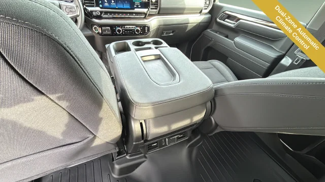 Used 2025 White Chevrolet LT image 24