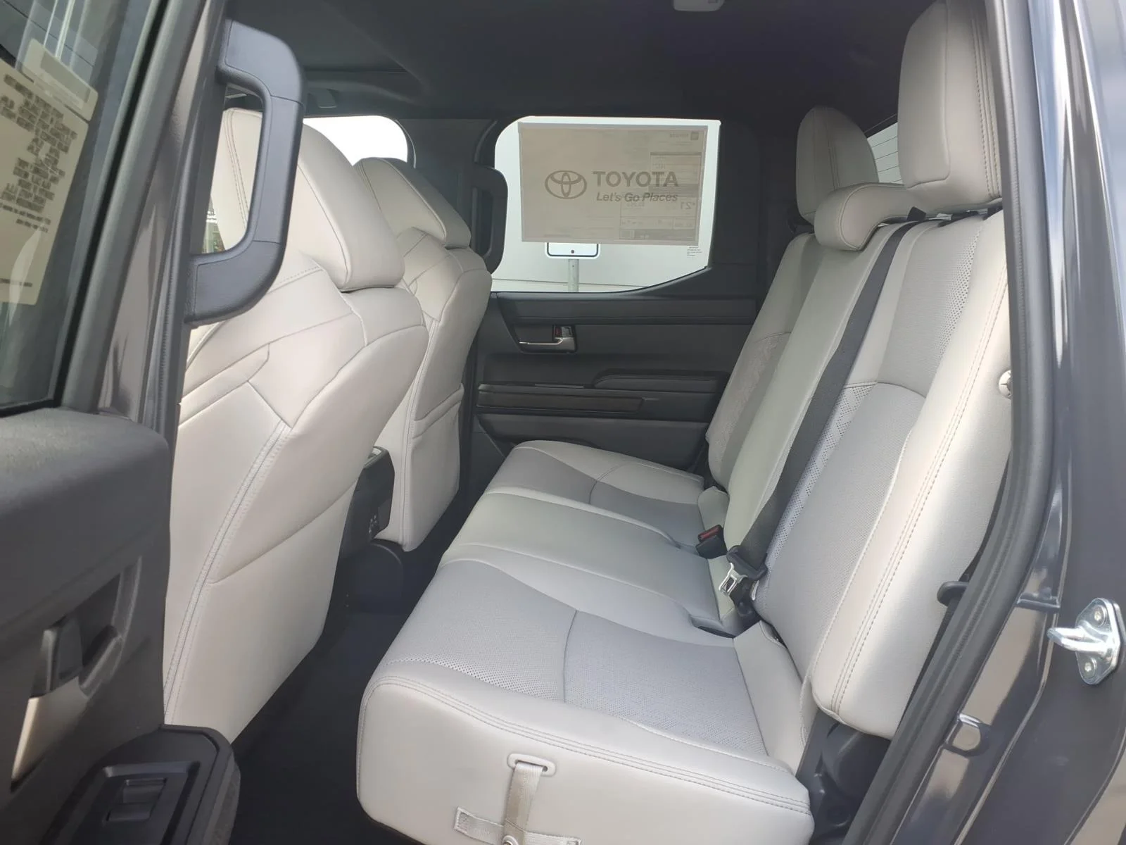 New 2026 Underground (1l7) Toyota LTD 4X4 DBL CAB image 12