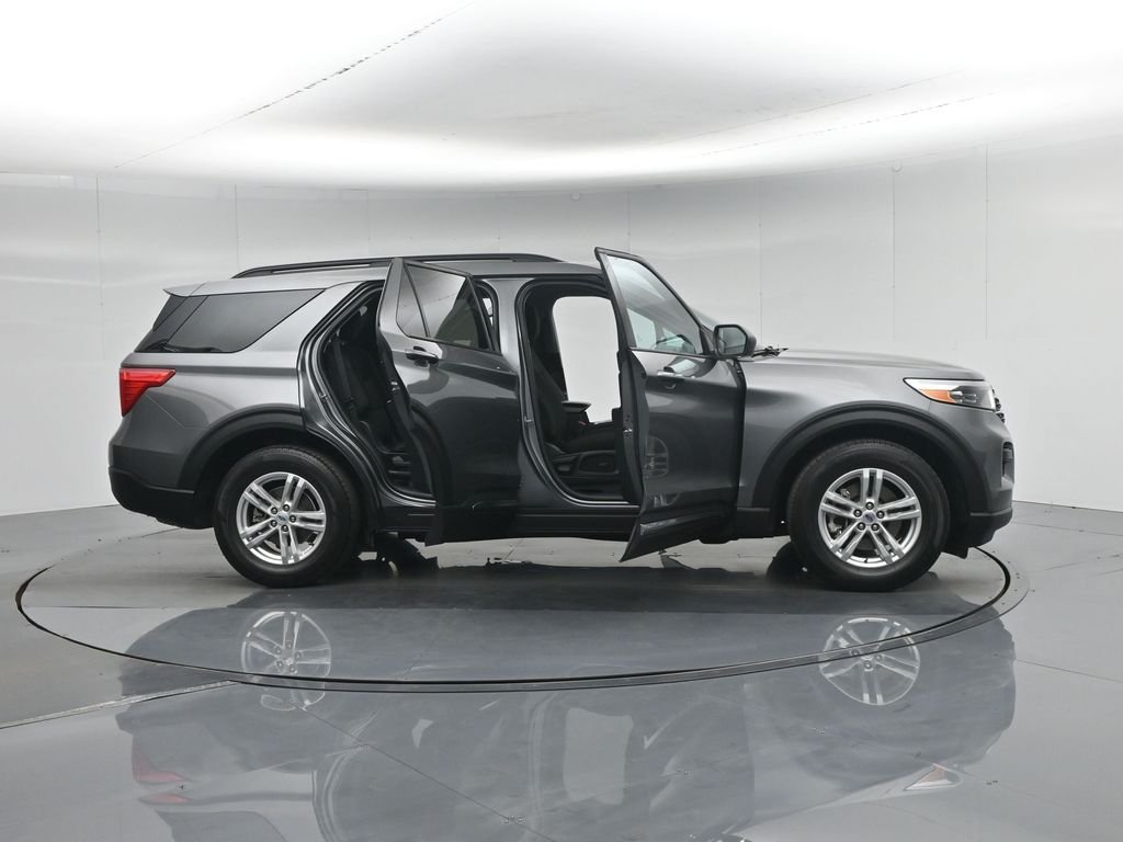 Certified Used 2023 Gray Ford XLT image 38