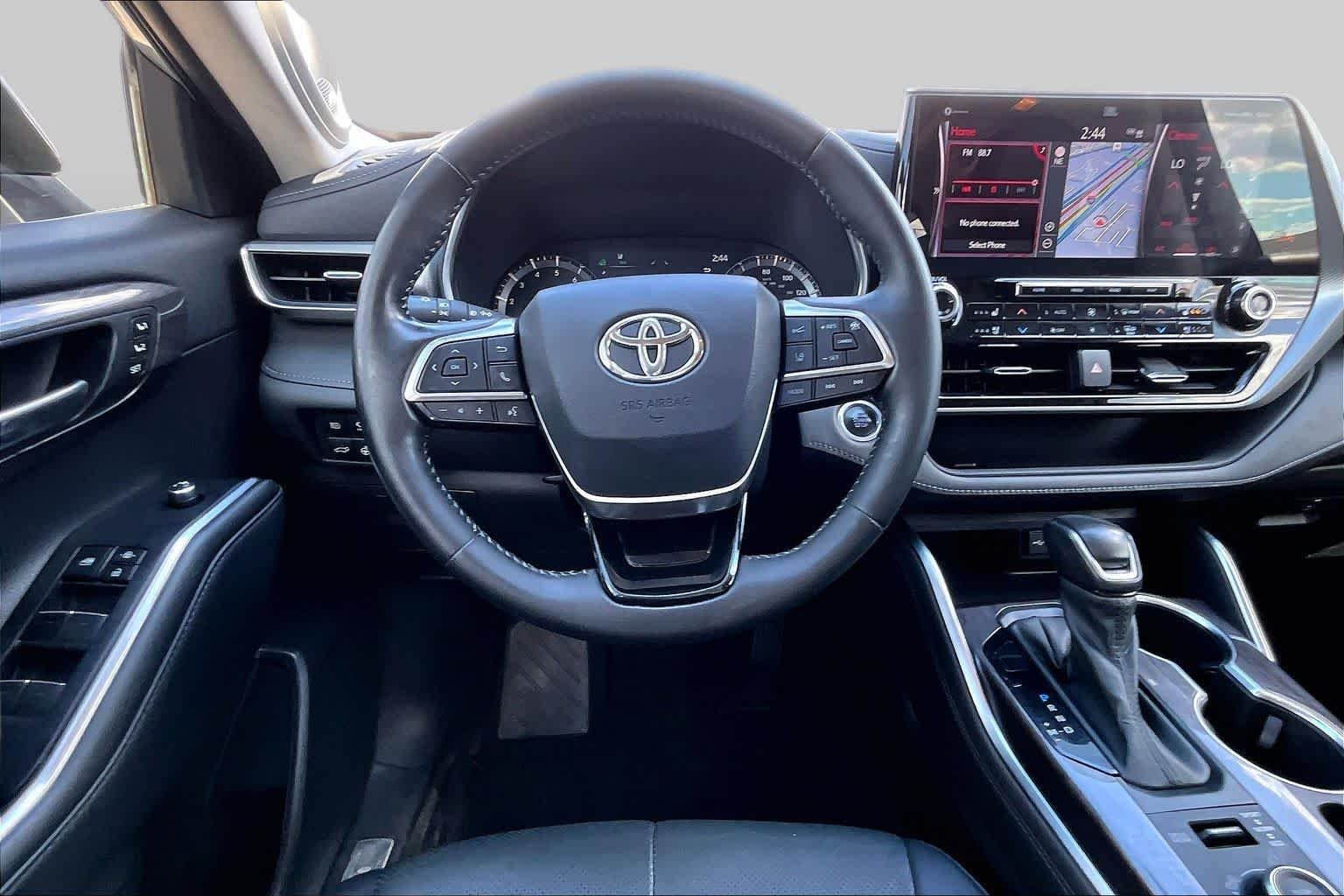 Used 2021 Celestial Silver Metallic Toyota Platinum image 6