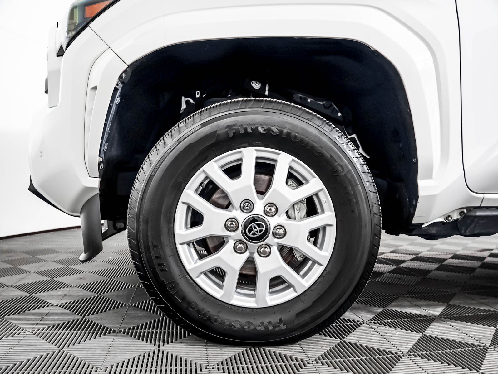 Used 2024 Ice Cap Toyota  image 6