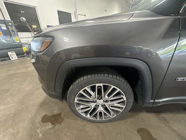 Used 2023 Gray Jeep Limited image 23