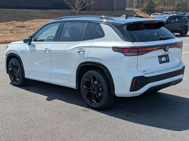 New 2026 Opal White W/Deep Black Roof Volkswagen 2.0T SE R-Line Black image 6