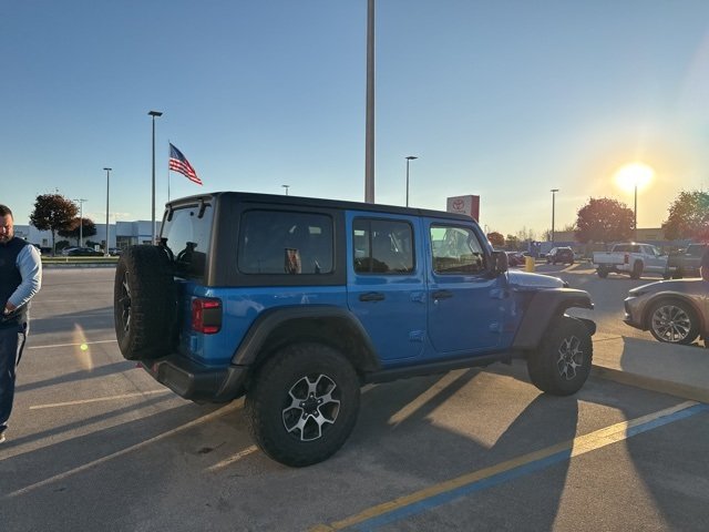 2022 Jeep Wrangler Unlimited Rubicon photo 3