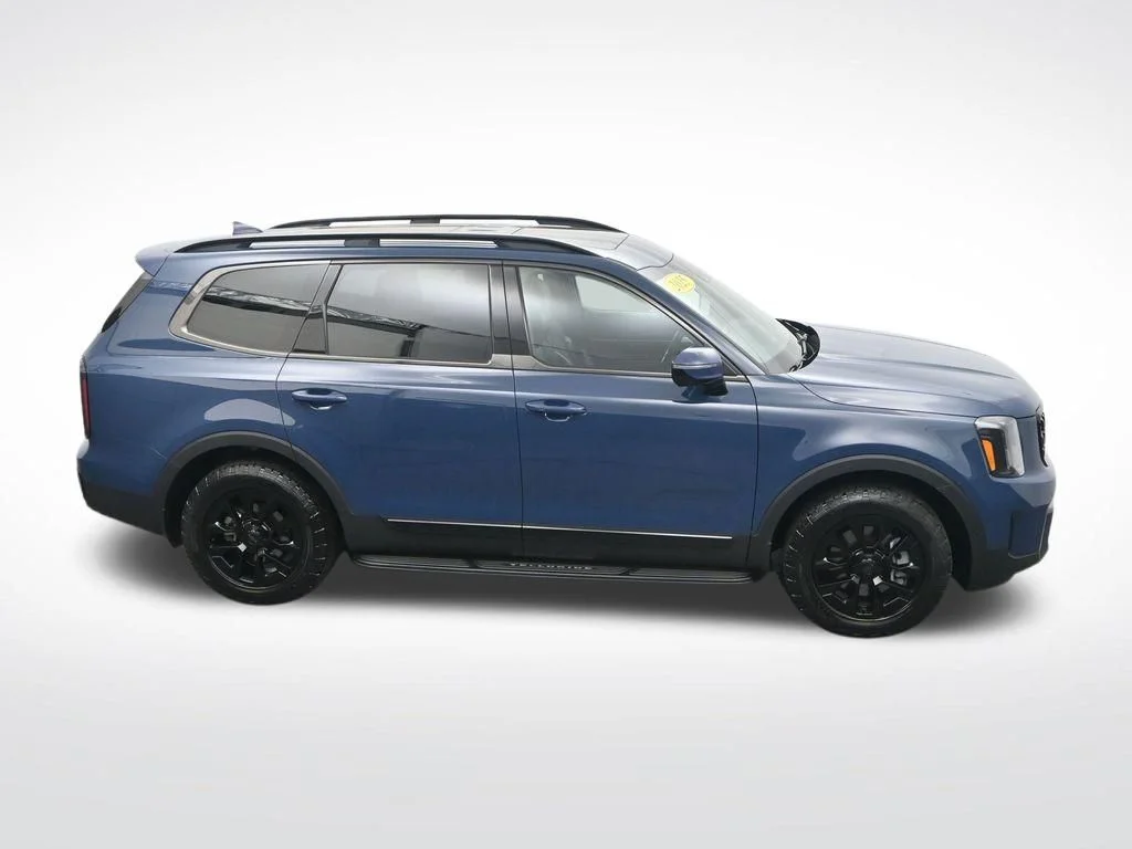 Used 2025 Midnight Black Kia SX-Prestige X-Pro image 27