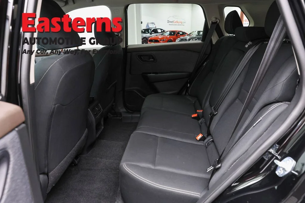 Used 2023 Black Nissan S image 22