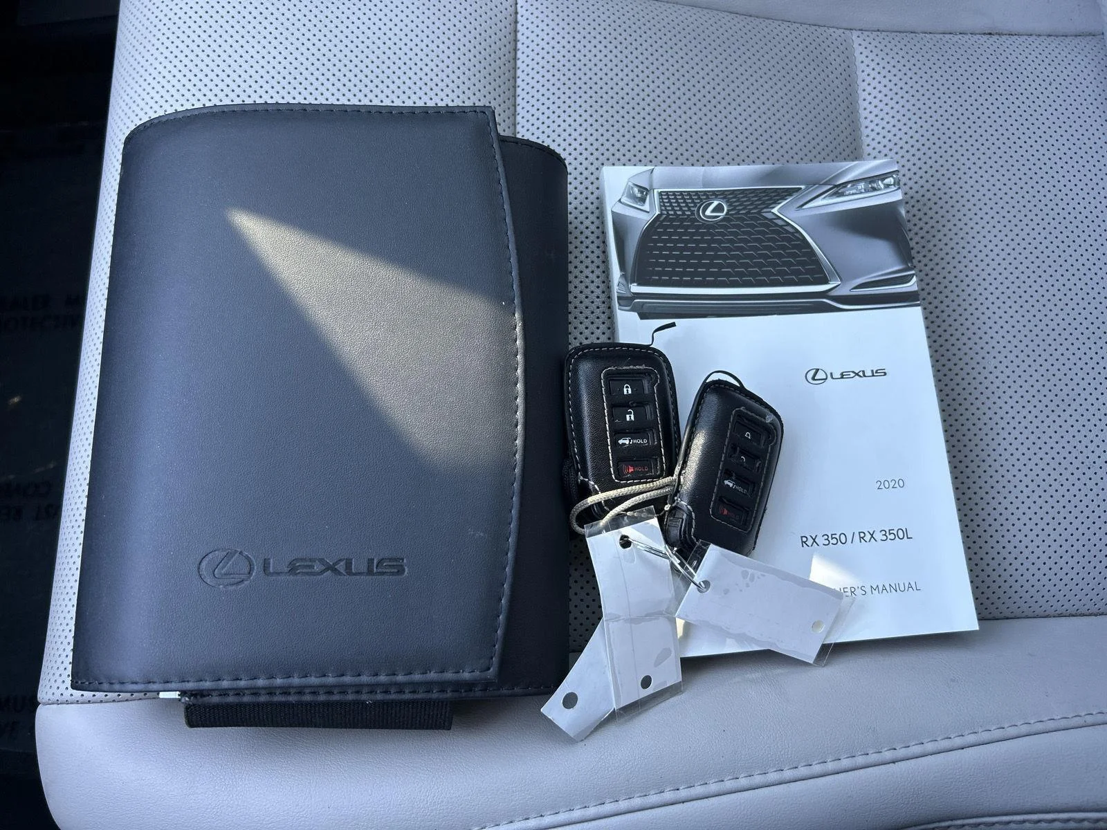Used 2020 Gray Lexus RX 350 image 21