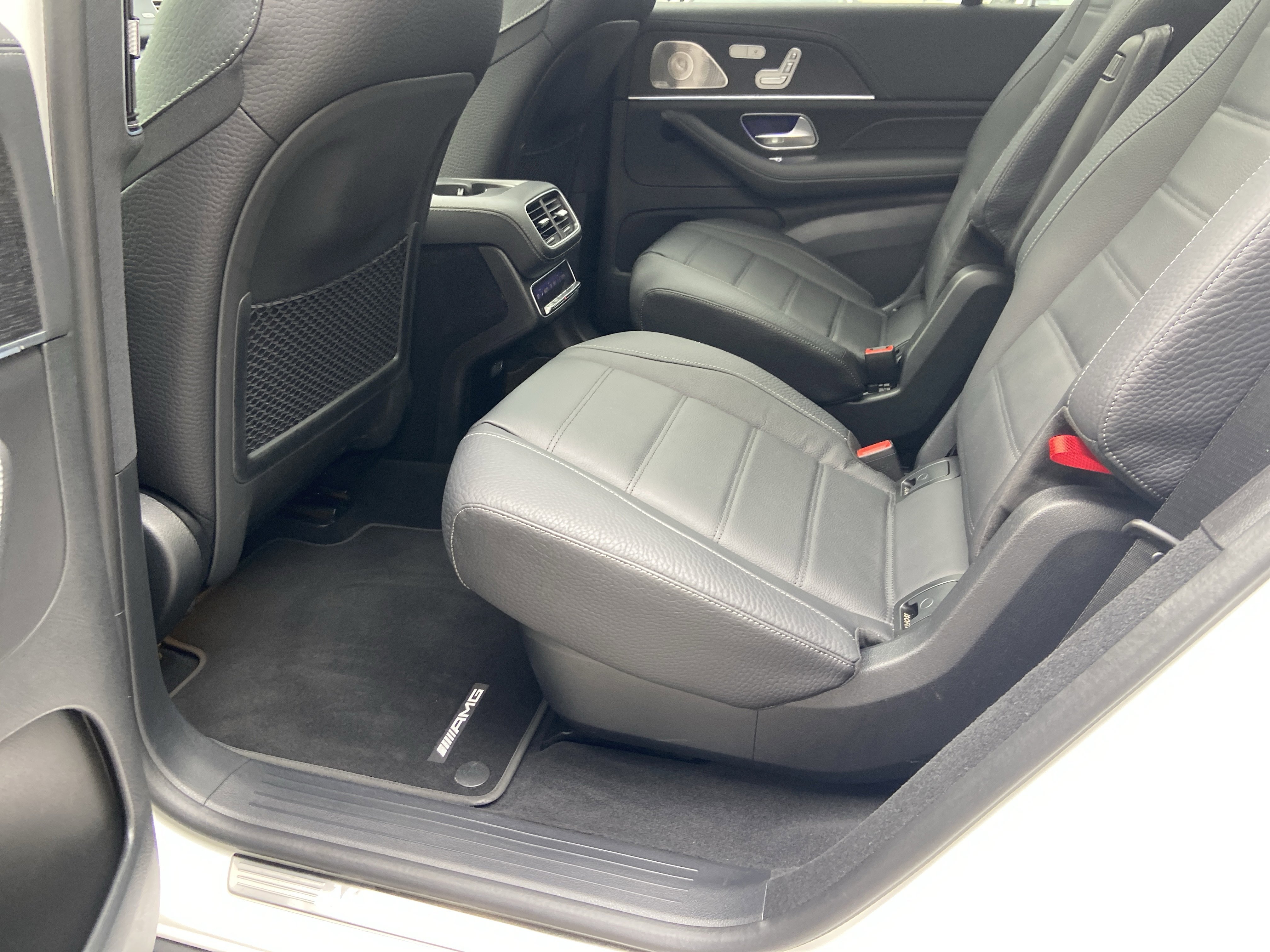Certified Used 2025 Polar White Mercedes-Benz GLS 580 4MATIC® SUV image 41
