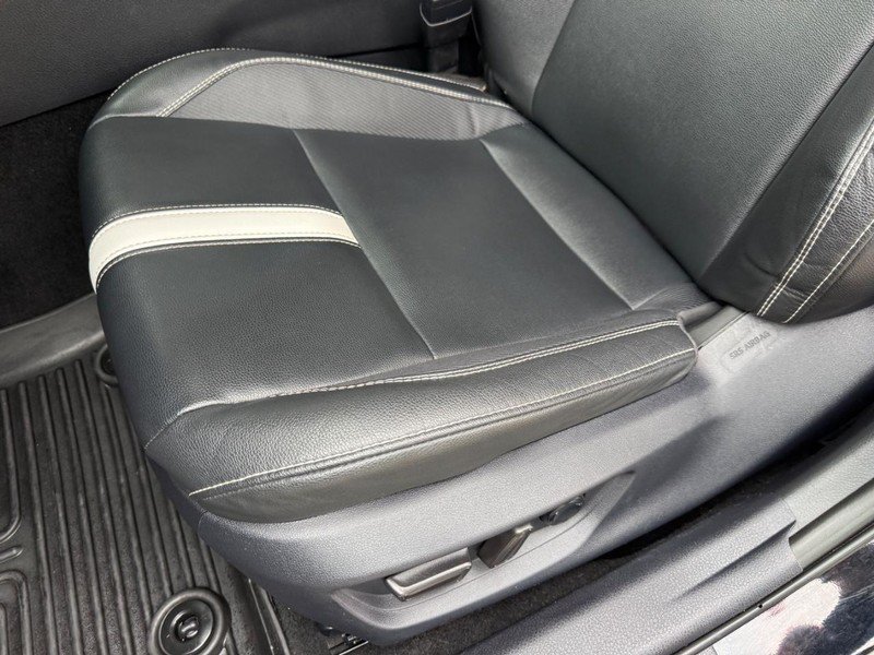 Certified Used 2025 MIDNIGHT BLACK METAL Toyota SE image 17