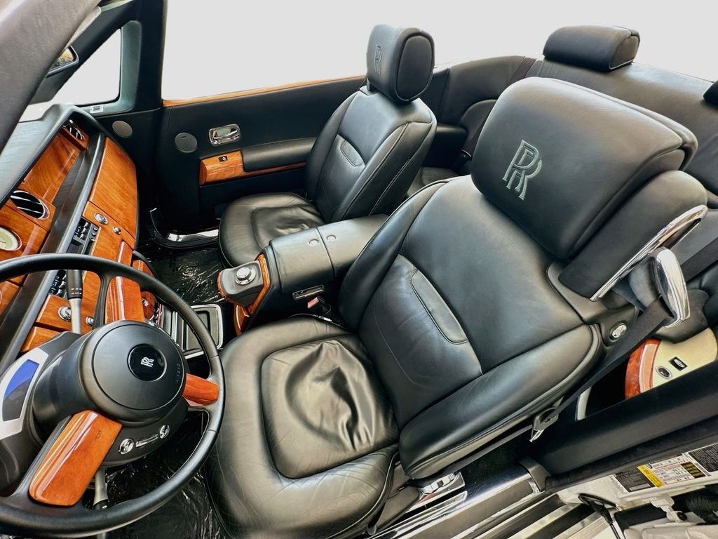 Used 2009 English White Rolls-Royce Base image 5