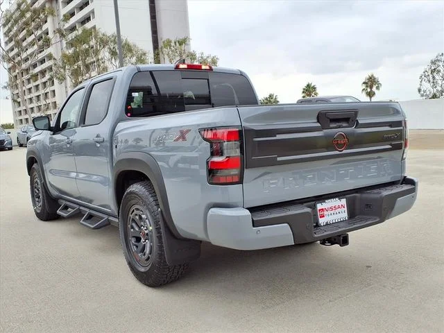 2026 Nissan Frontier PRO-X - Photo 10