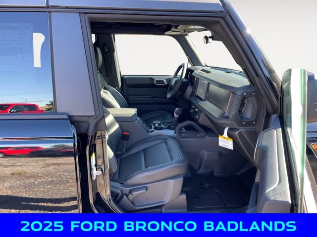New 2025 Black Ford Badlands image 30
