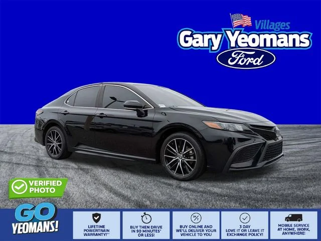 Certified Used 2024 Midnight Black Metallic Toyota SE image 1