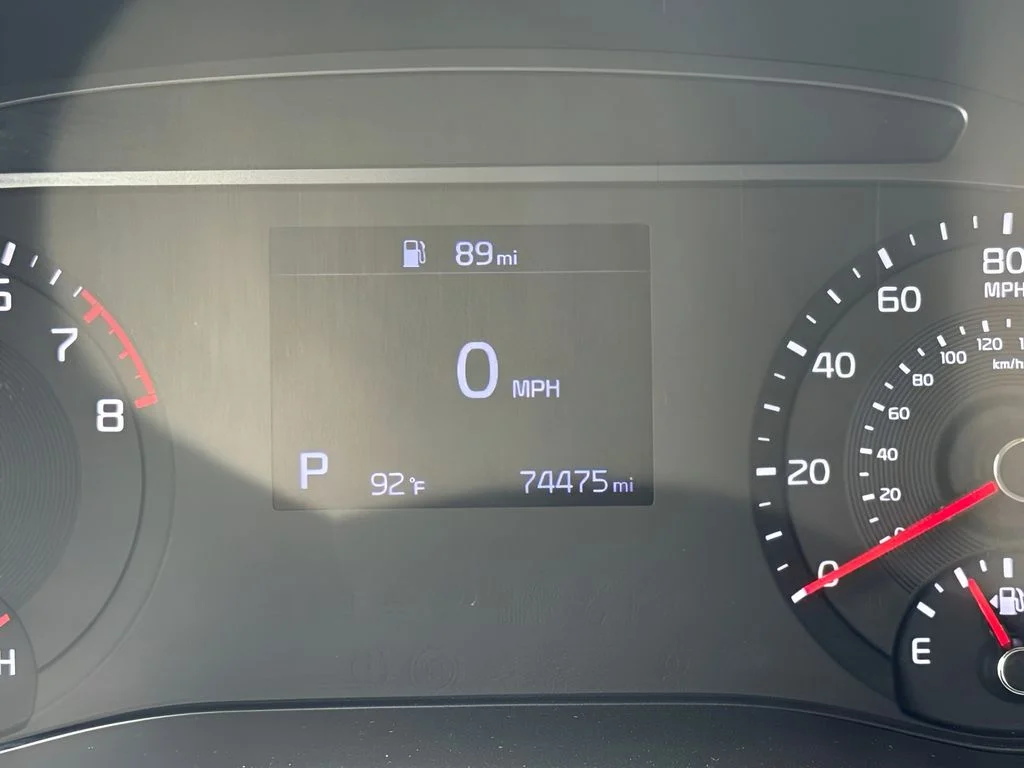 Used 2020 Green Kia EX image 24