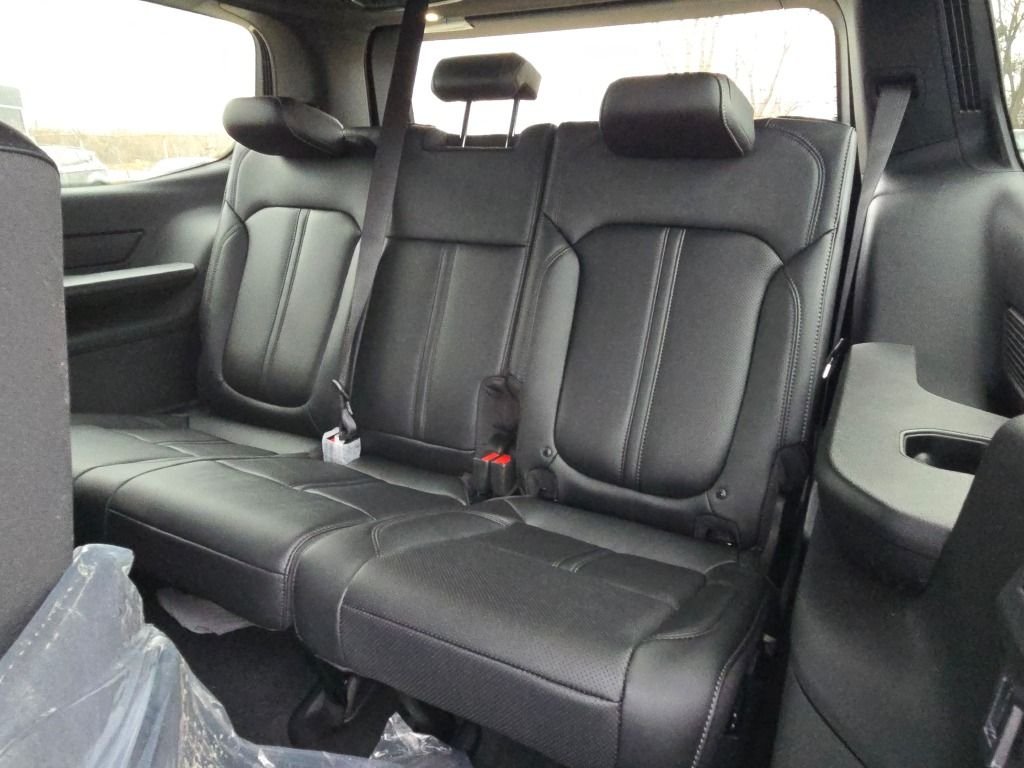 New 2026 High Gloss Black Jeep Limited Altitude image 23
