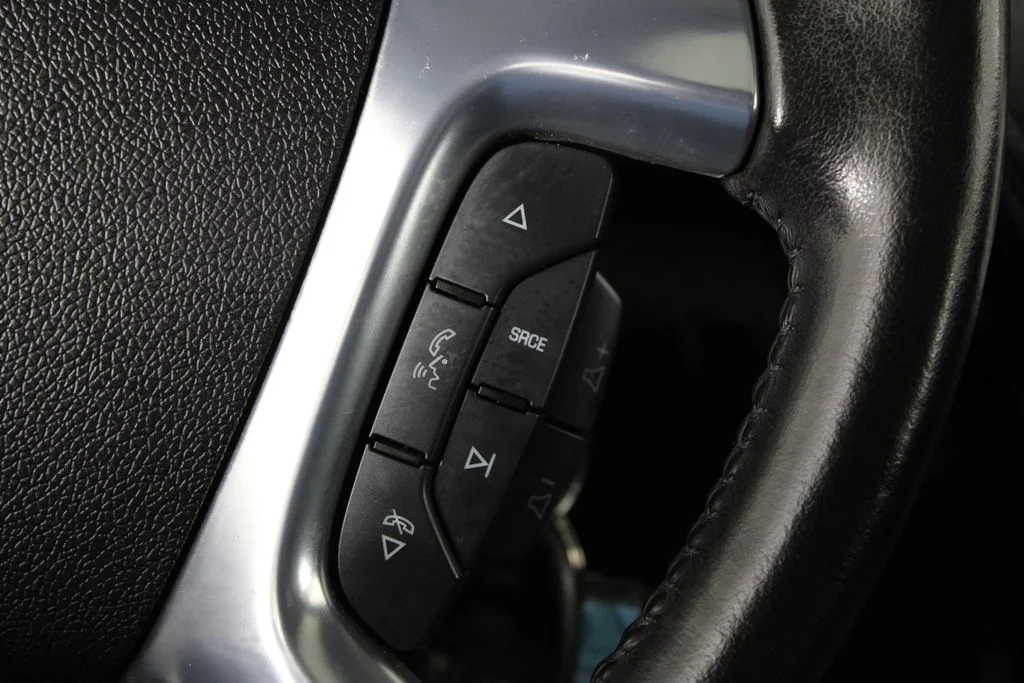 Used 2016 Blue Chevrolet 2LT image 27