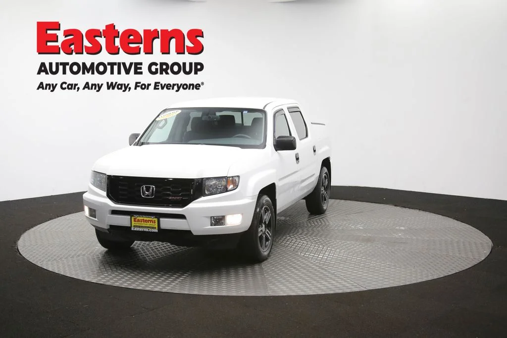 Used 2014 White Honda Sport image 52