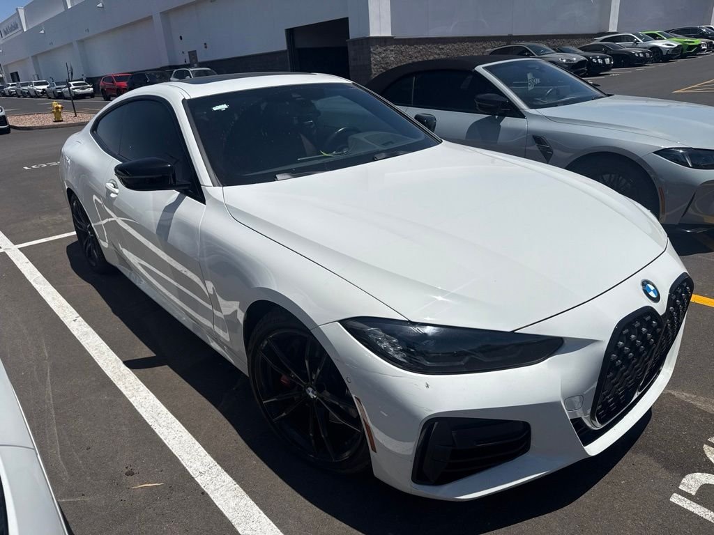 Used 2023 Alpine White BMW M440i image 2