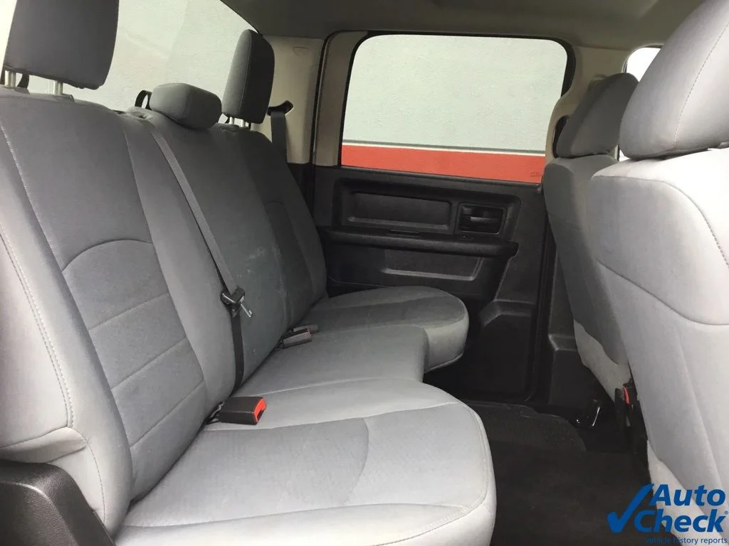 Used 2015 White Ram Tradesman image 36