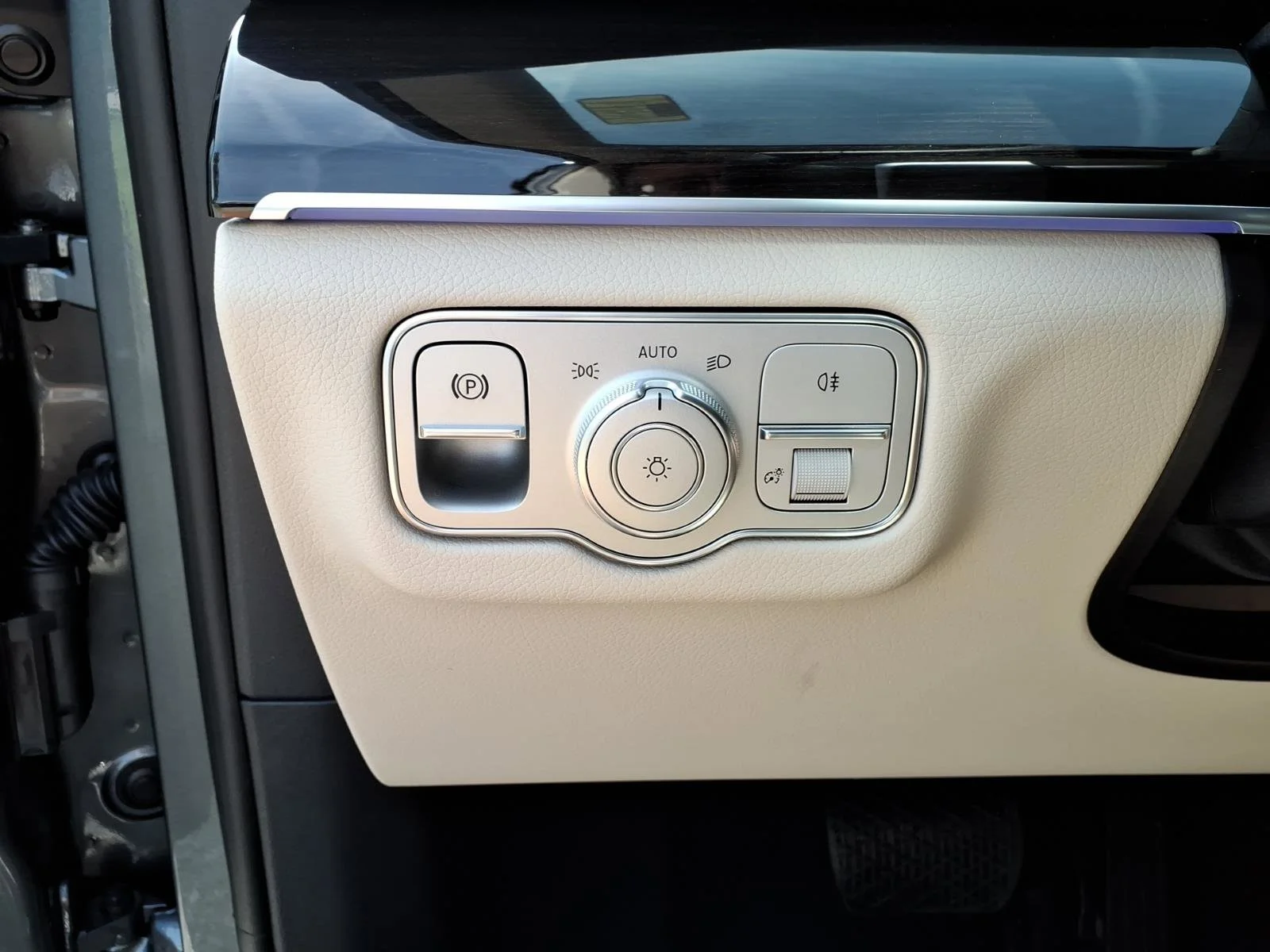 New 2026 Selenite Grey Metallic Mercedes-Benz GLE 350 image 69