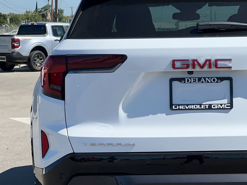 2026 GMC Terrain AT4 - Photo 24