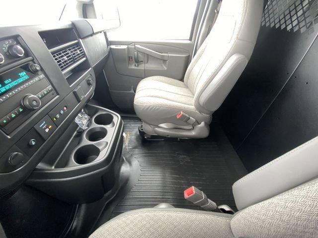2025 Chevrolet Express Cargo Work Van - Photo 19